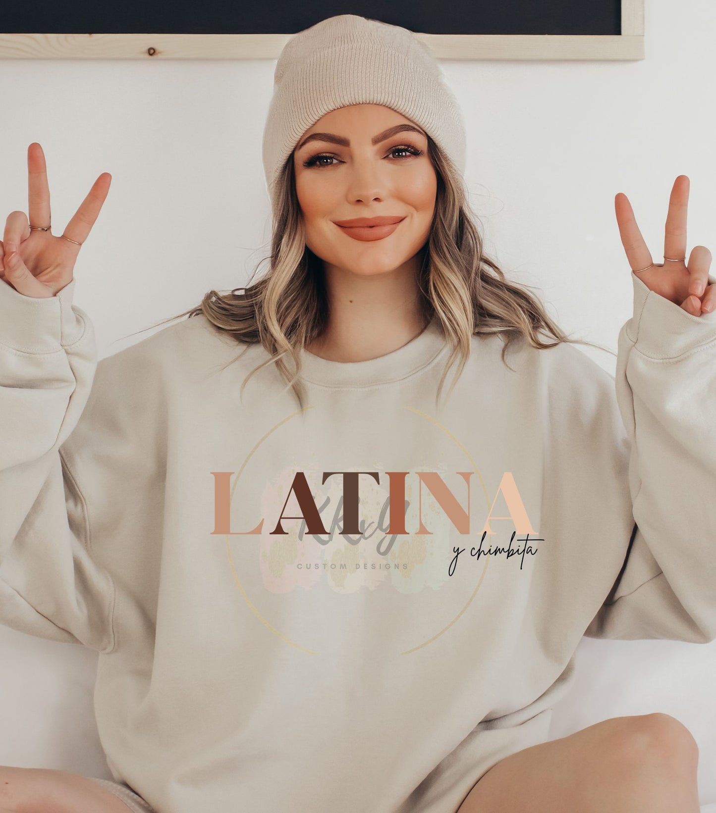 LATINA y CHIMBITA - T Shirt/Crewneck