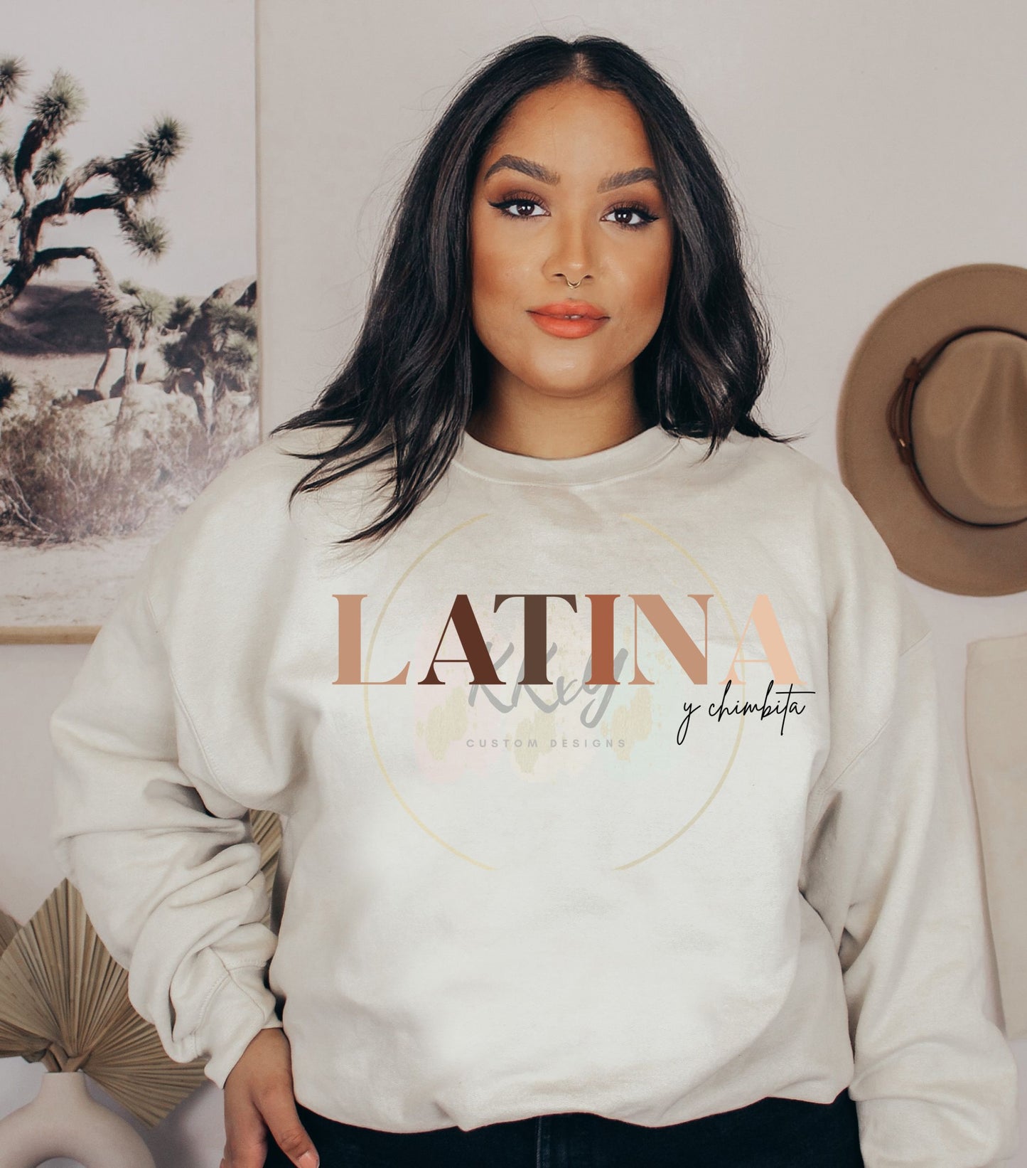 LATINA y CHIMBITA - T Shirt/Crewneck